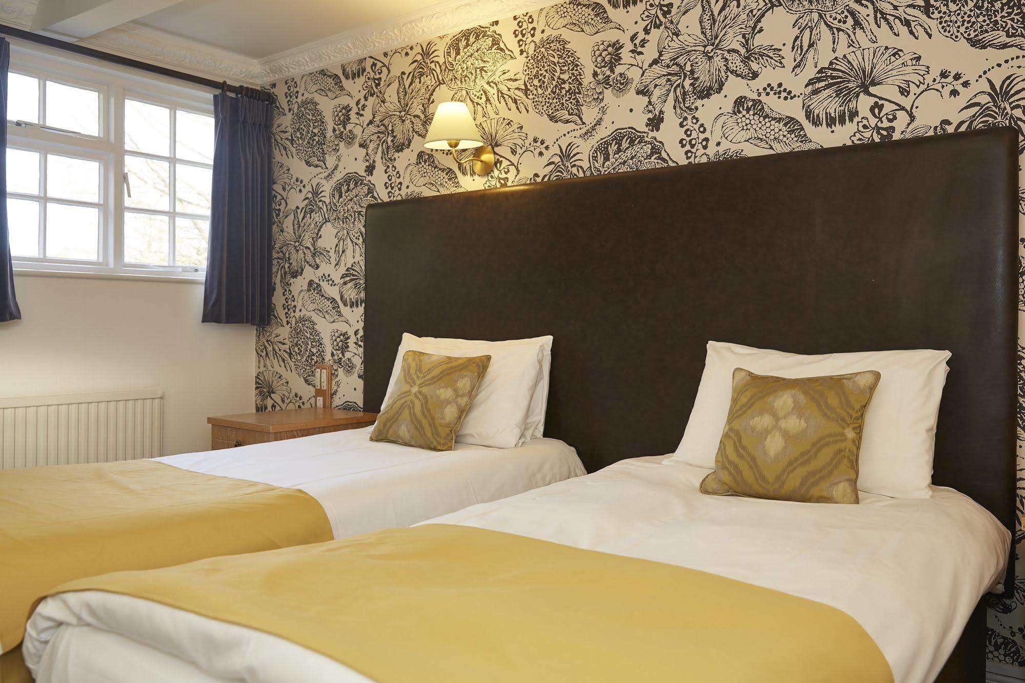 White Hart Hotel By Greene King Inns Coggeshall Exterior foto